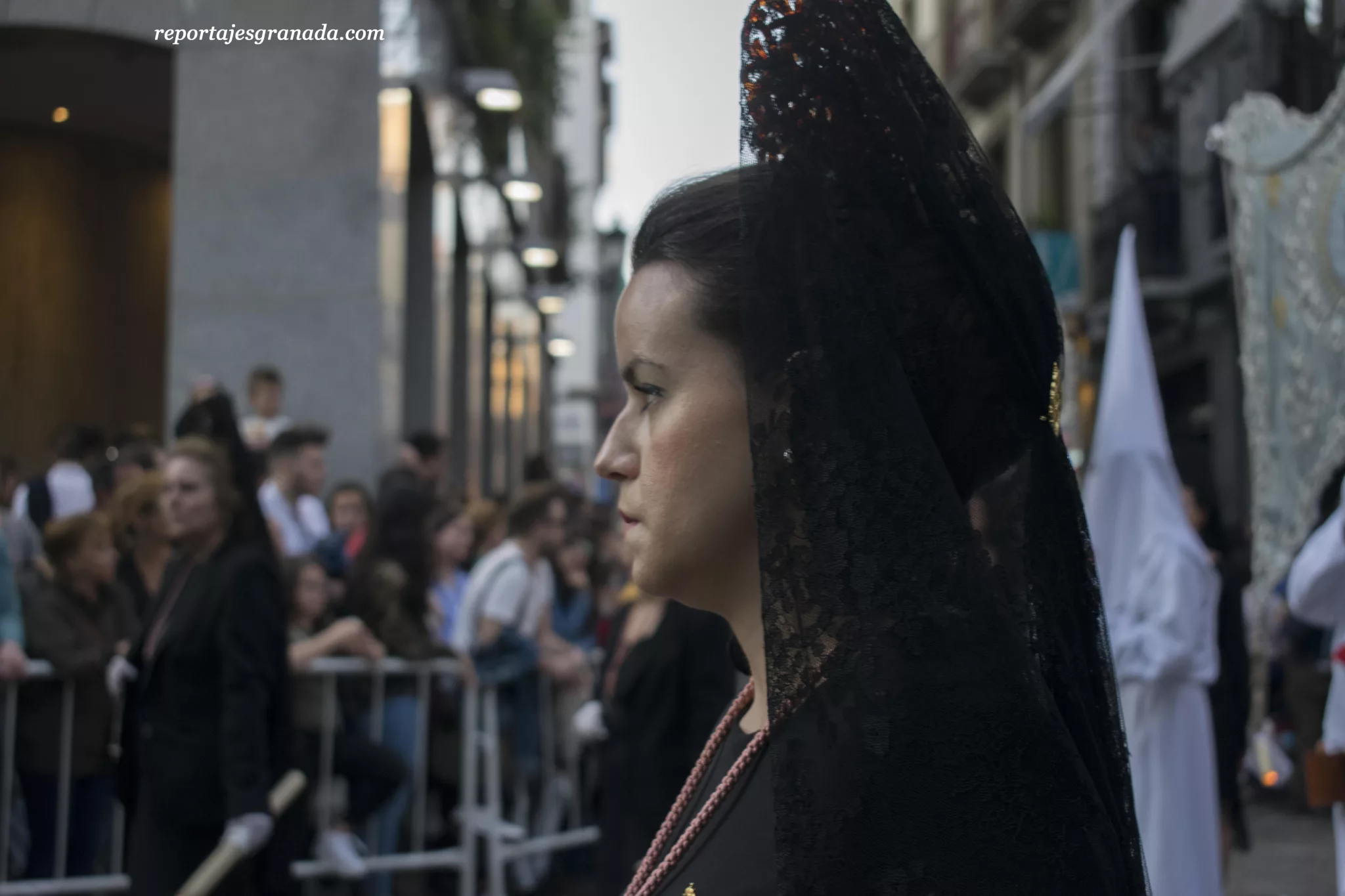 Dolores (Granada), hermandad de la Semana Santa de Granada