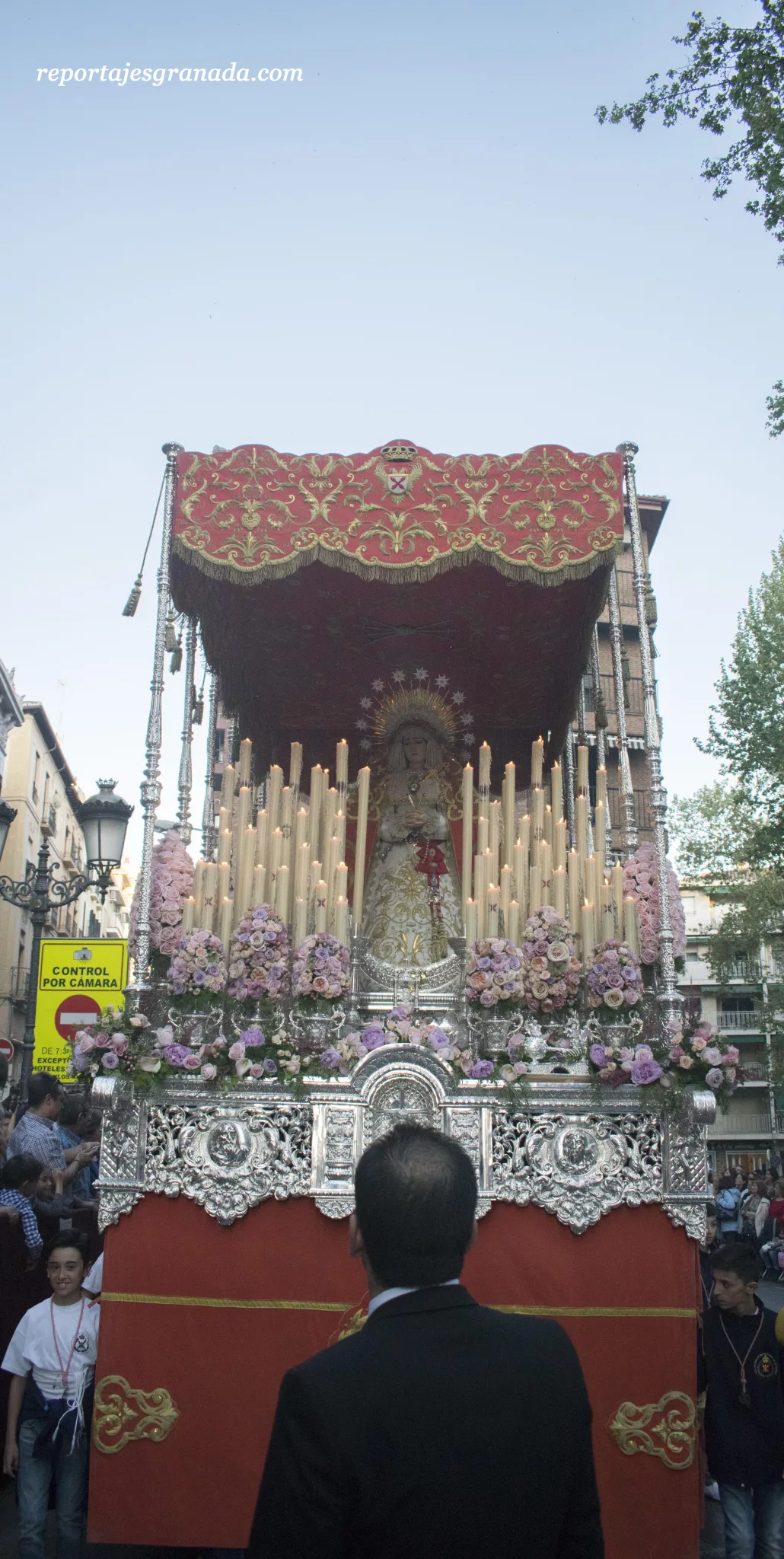 Dolores (Granada), hermandad de la Semana Santa de Granada