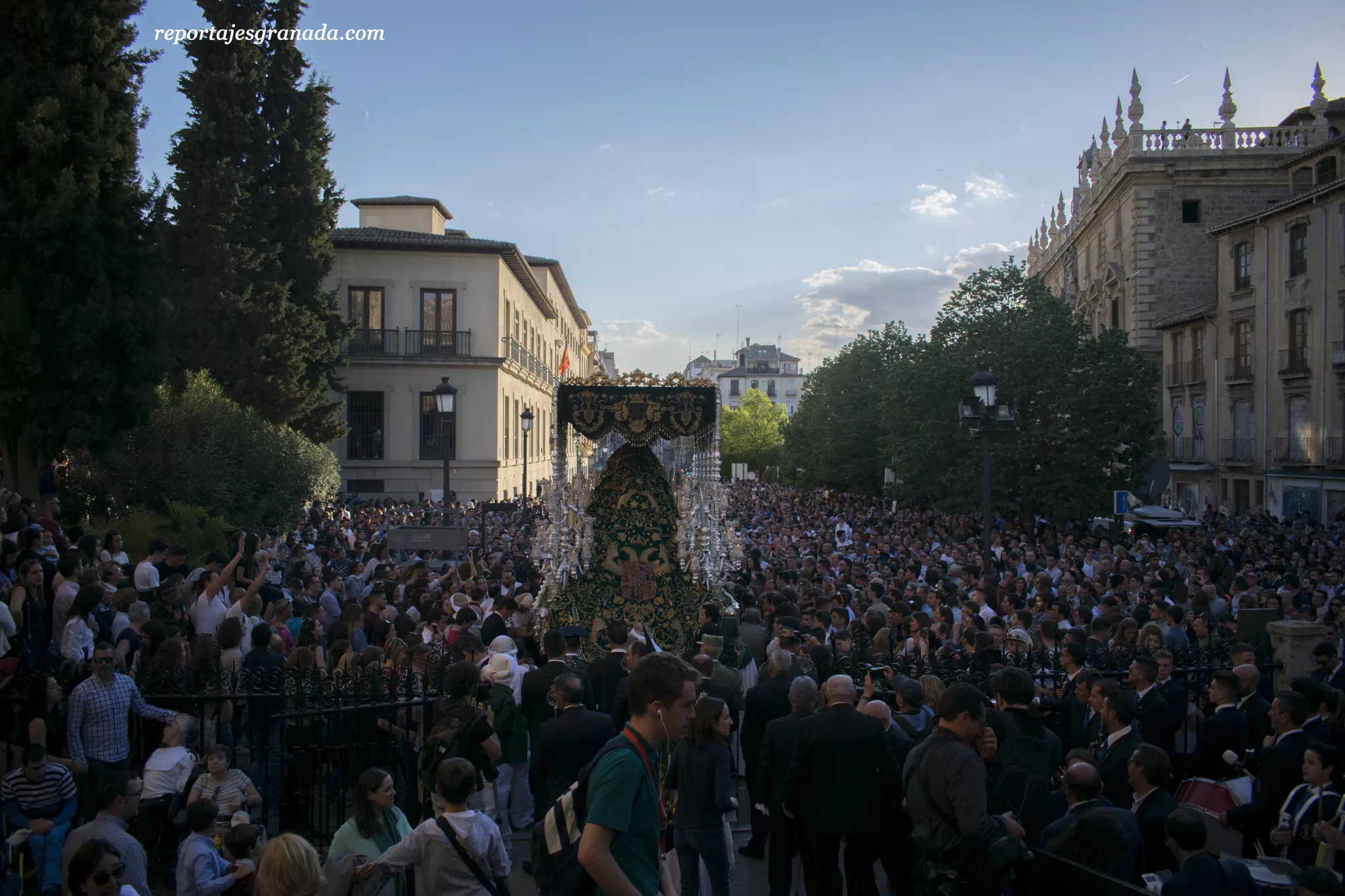 Esperanza (Granada), hermandad de la Semana Santa de Granada