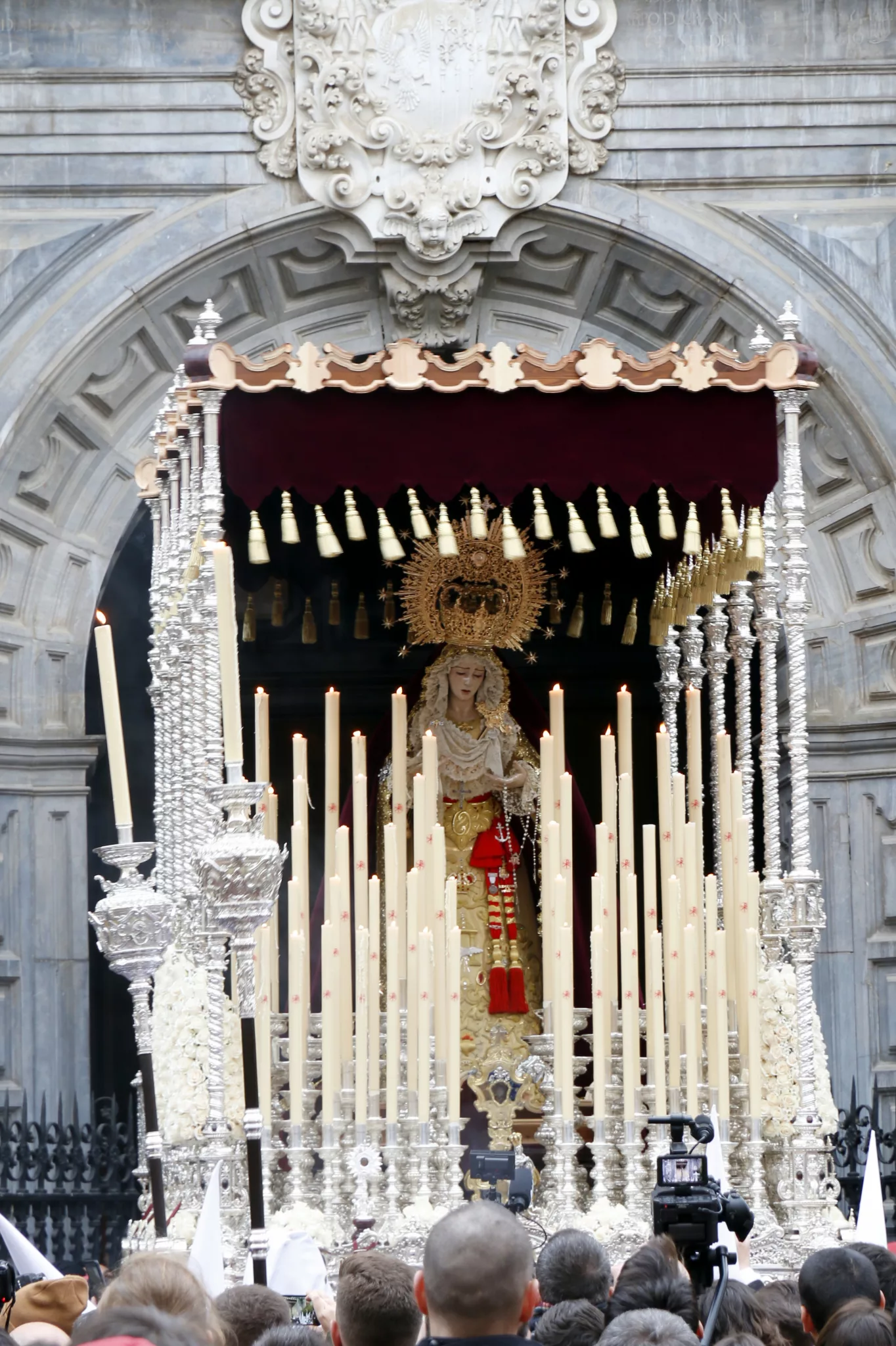 Estudiantes (Granada), hermandad de la Semana Santa de Granada