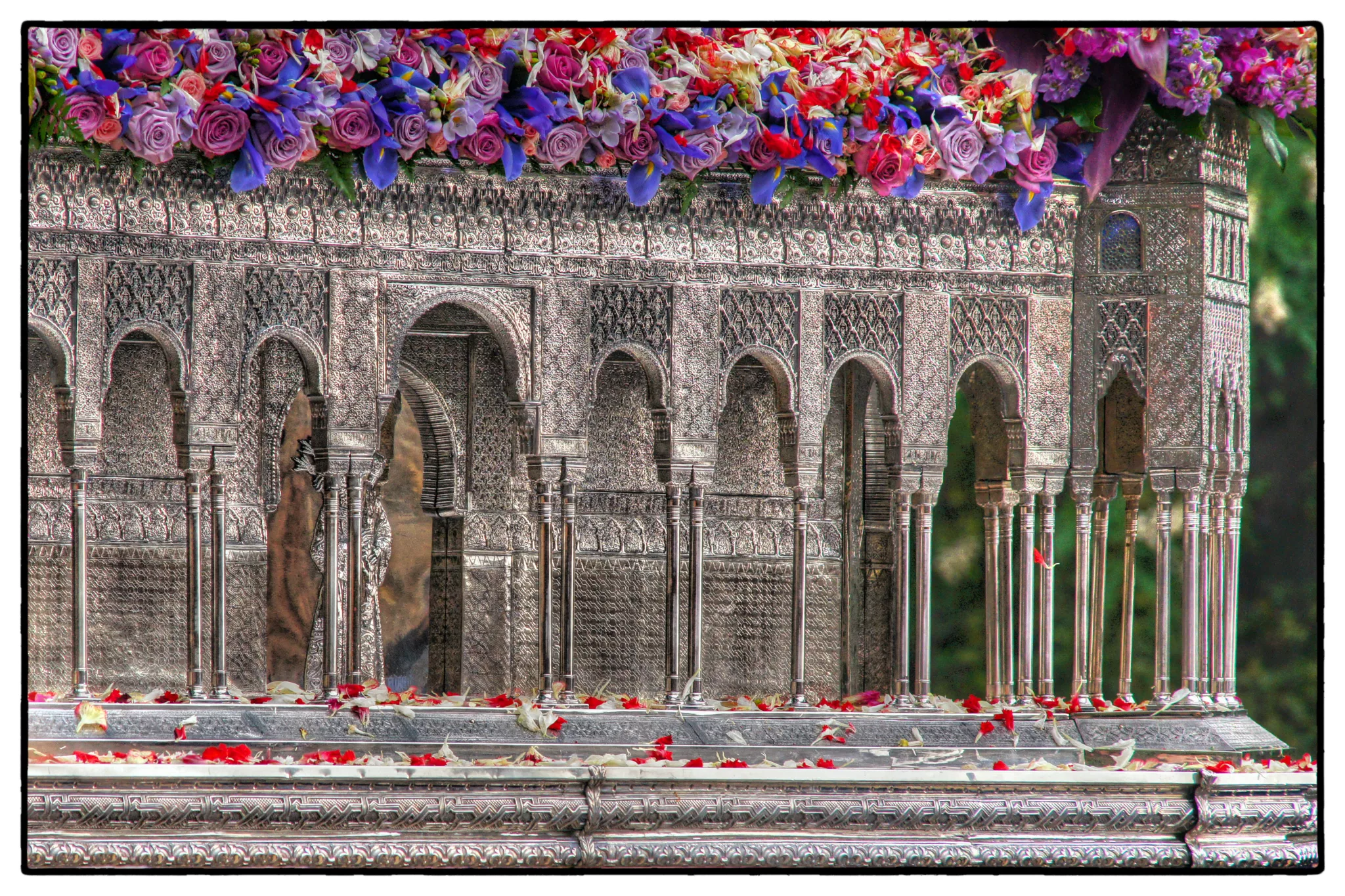 La Alhambra, hermandad de la Semana Santa de Granada