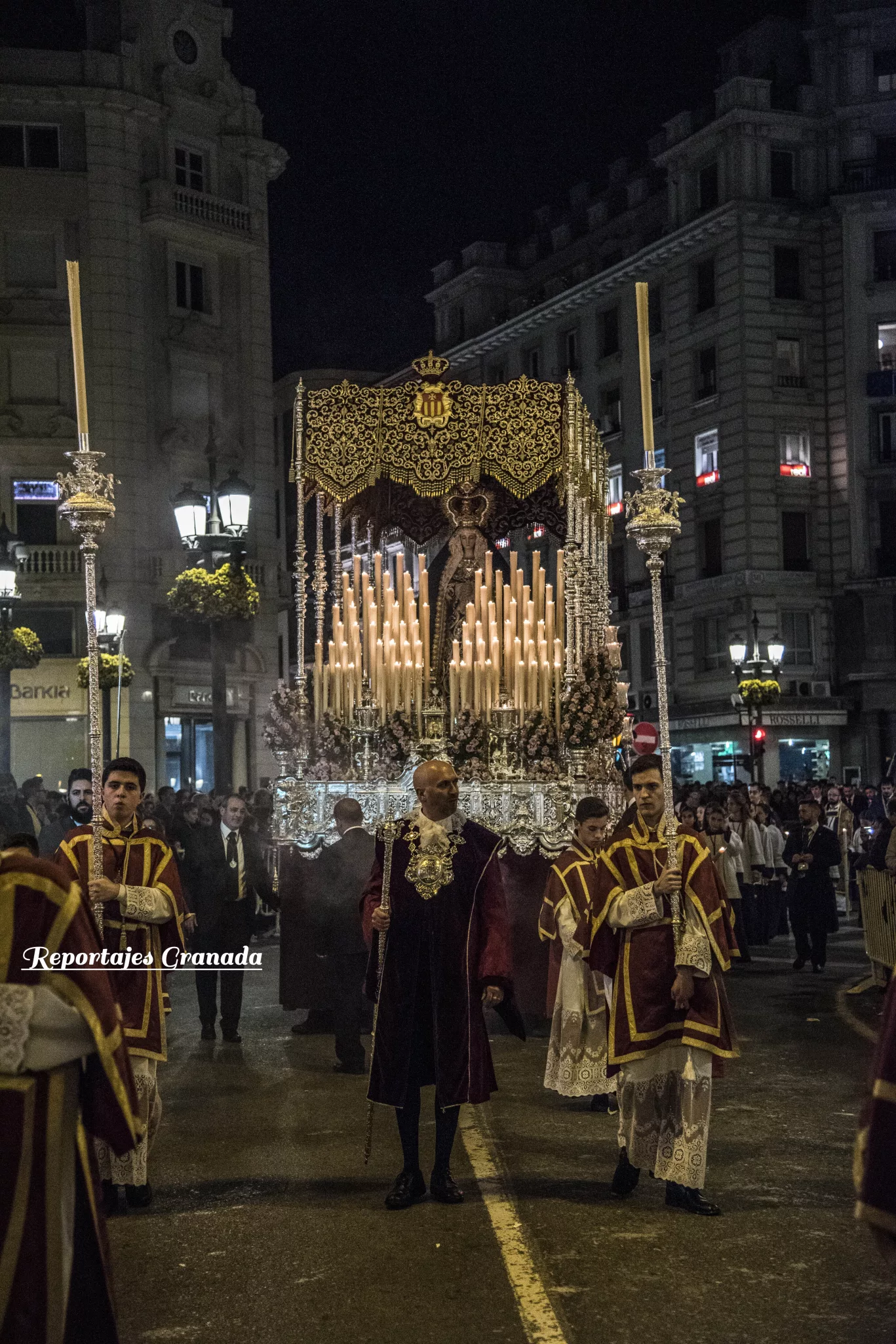 Nazareno, hermandad de la Semana Santa de Granada