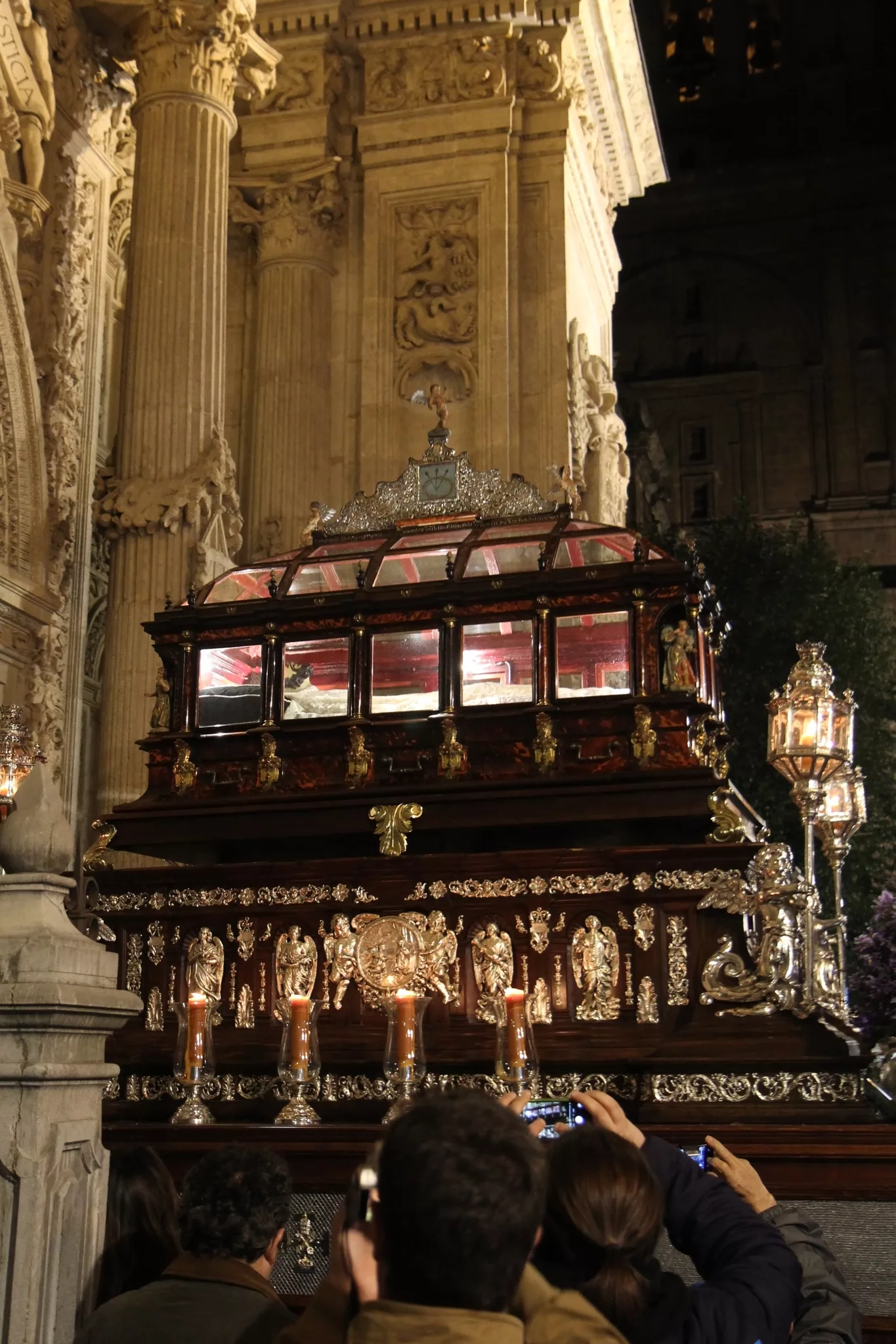 Santo Sepulcro, hermandad de la Semana Santa de Granada