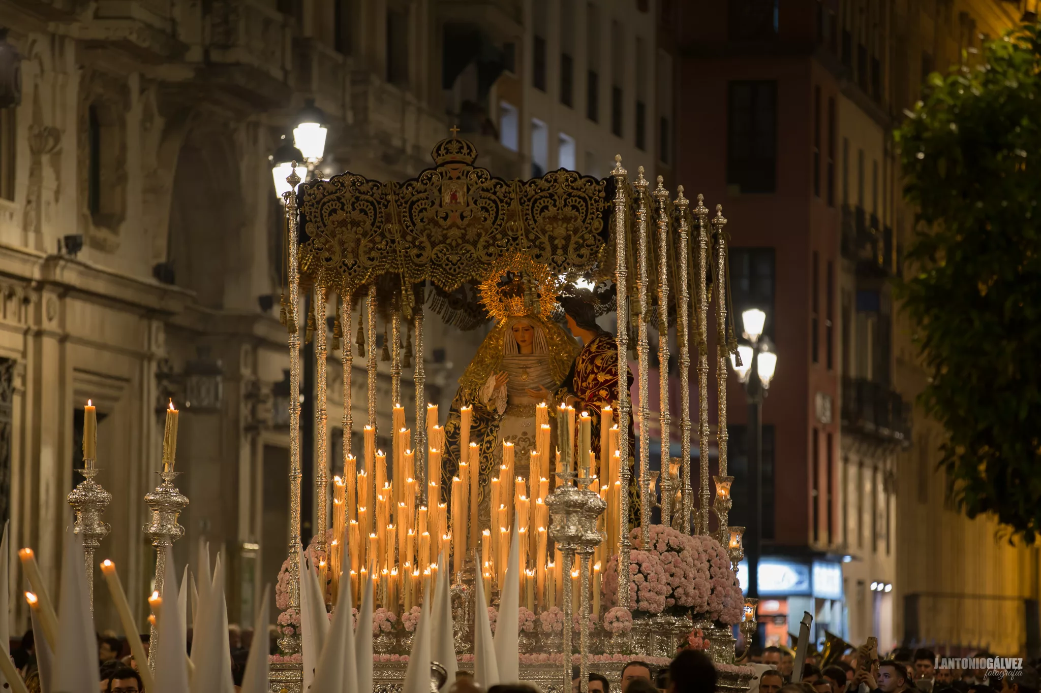 Dulce Nombre, hermandad de la Semana Santa de Sevilla