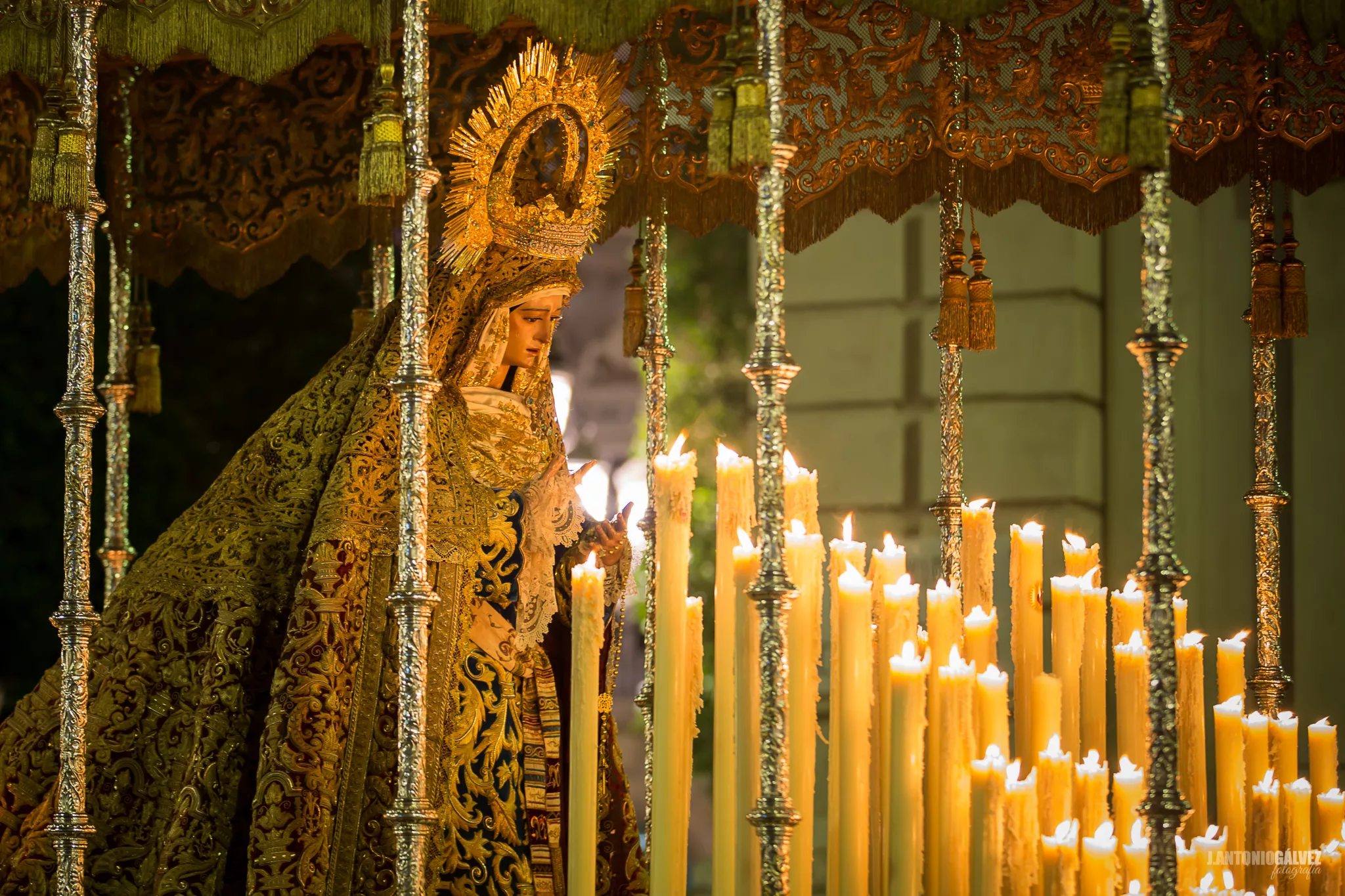 El Amor, hermandad de la Semana Santa de Sevilla