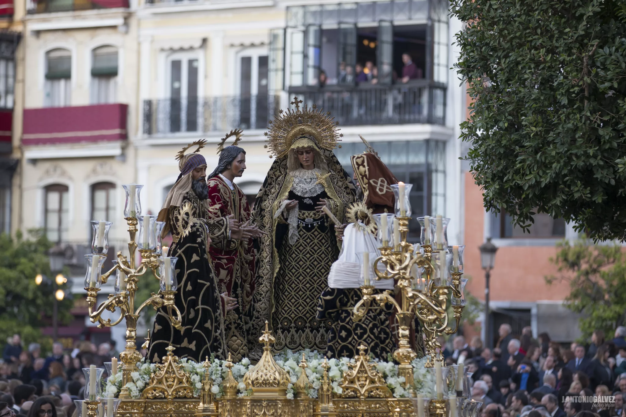 El Santo Entierro, hermandad de la Semana Santa de Sevilla