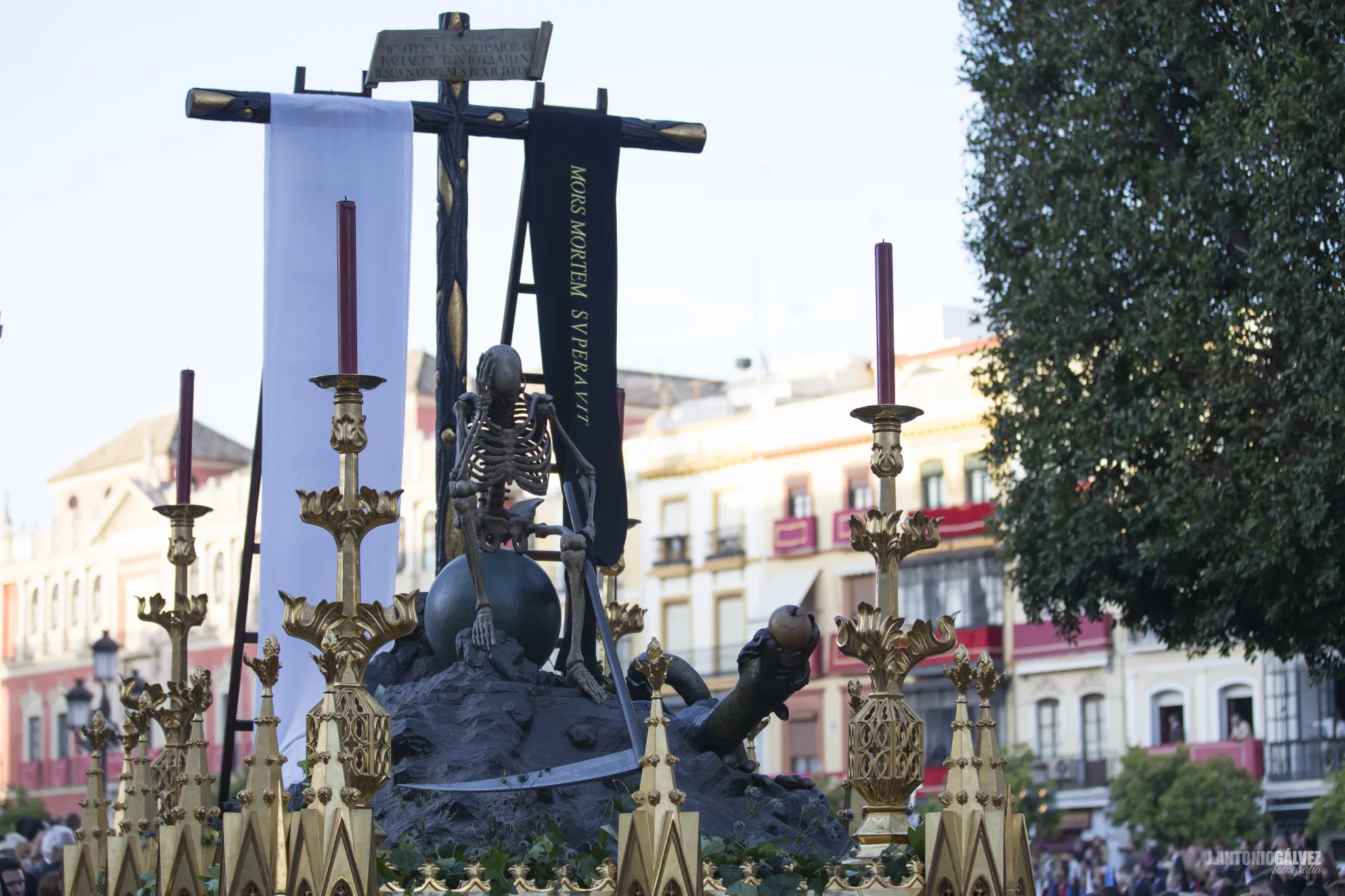El Santo Entierro, hermandad de la Semana Santa de Sevilla