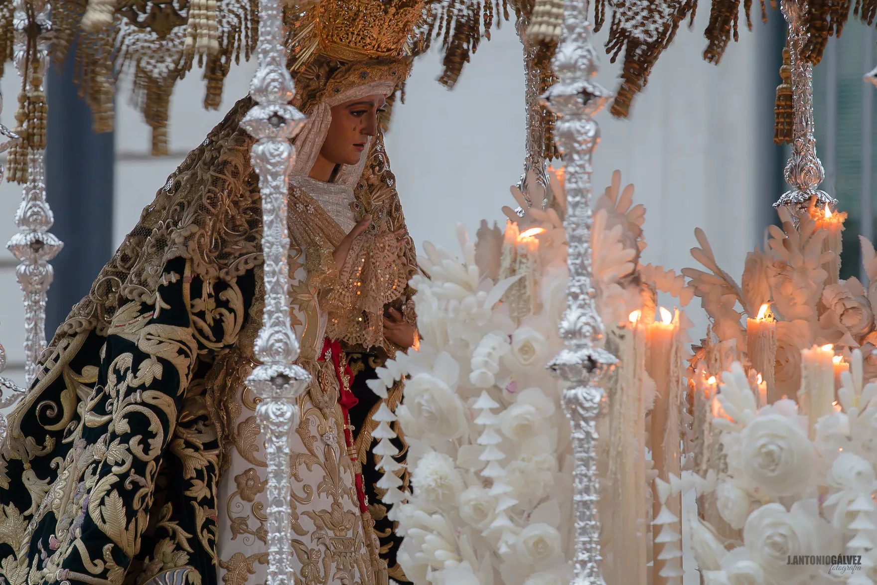 Esperanza De Triana, hermandad de la Semana Santa de Sevilla