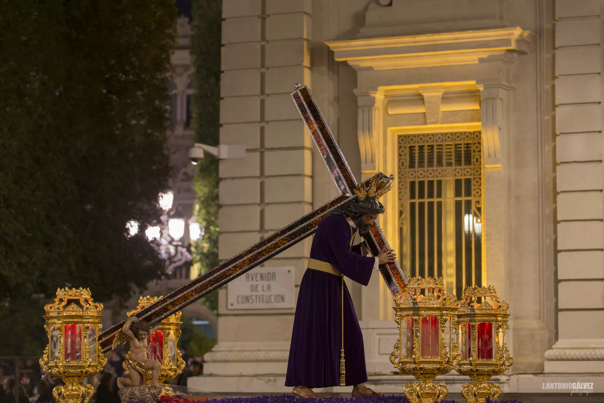 La O, hermandad de la Semana Santa de Sevilla