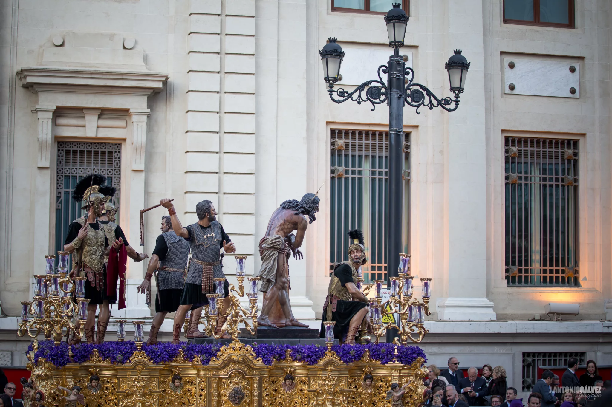Las Cigarreras, hermandad de la Semana Santa de Sevilla