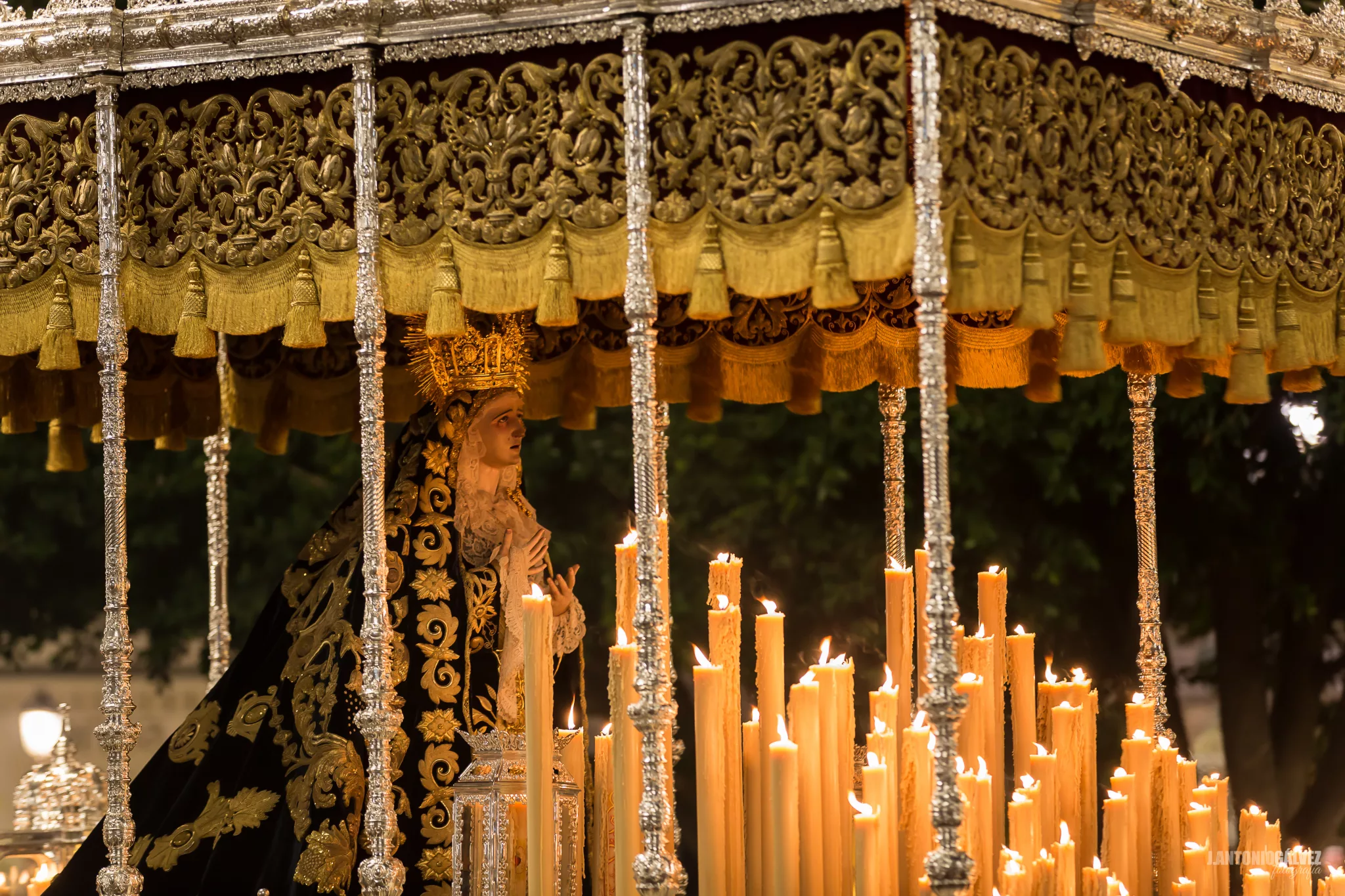 Las Penas (Sevilla), hermandad de la Semana Santa de Sevilla