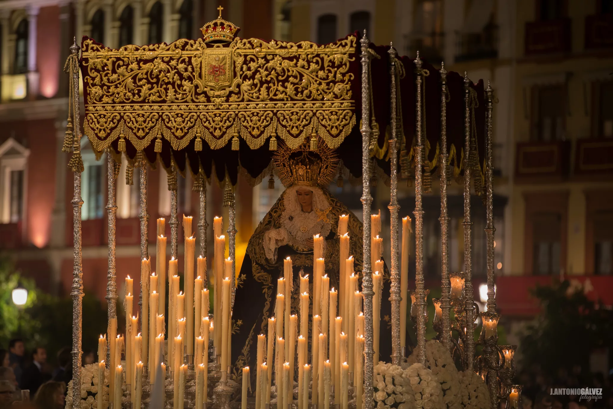Las Siete Palabras (Sevilla), hermandad de la Semana Santa de Sevilla
