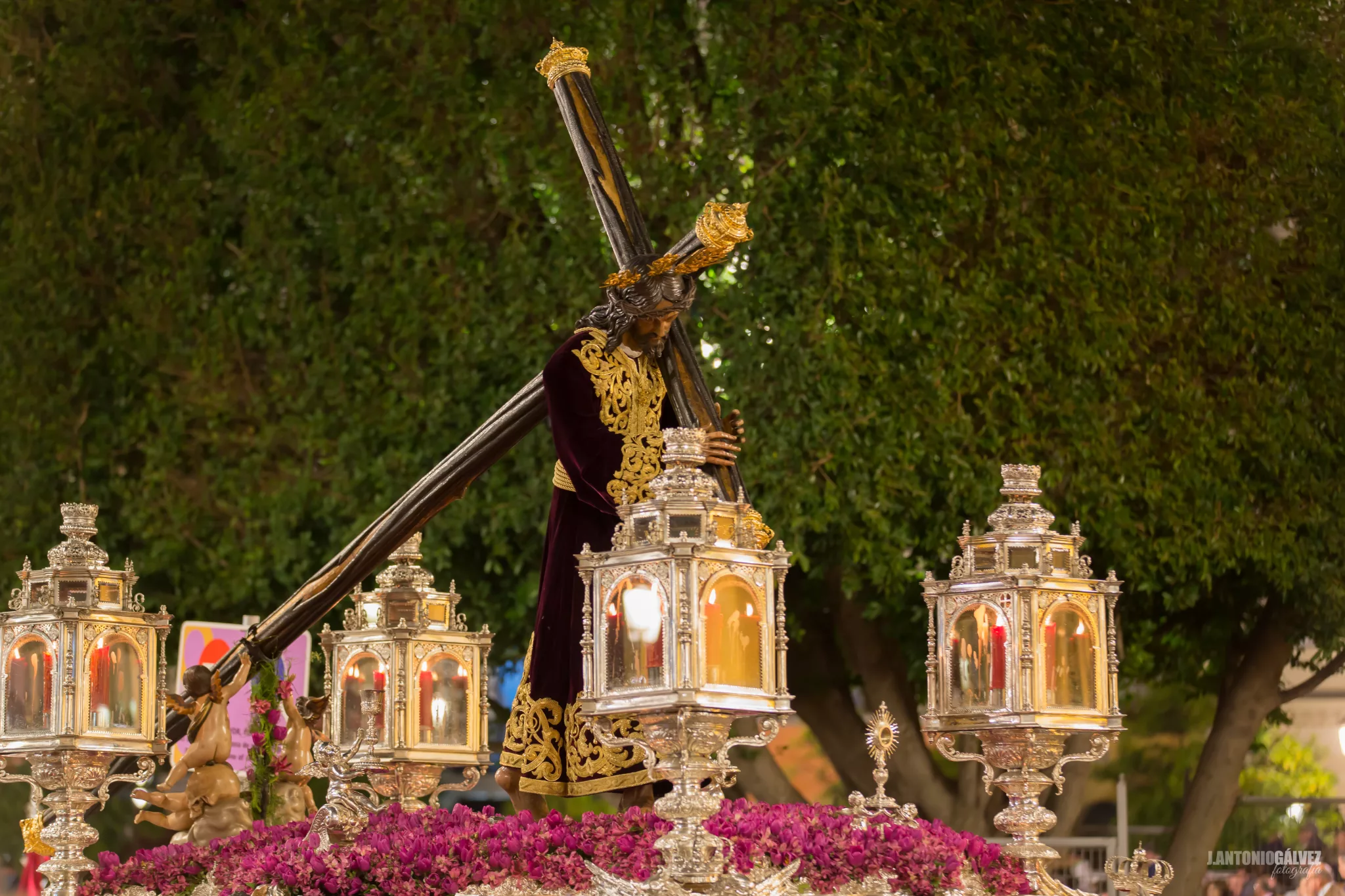 Las Siete Palabras (Sevilla), hermandad de la Semana Santa de Sevilla