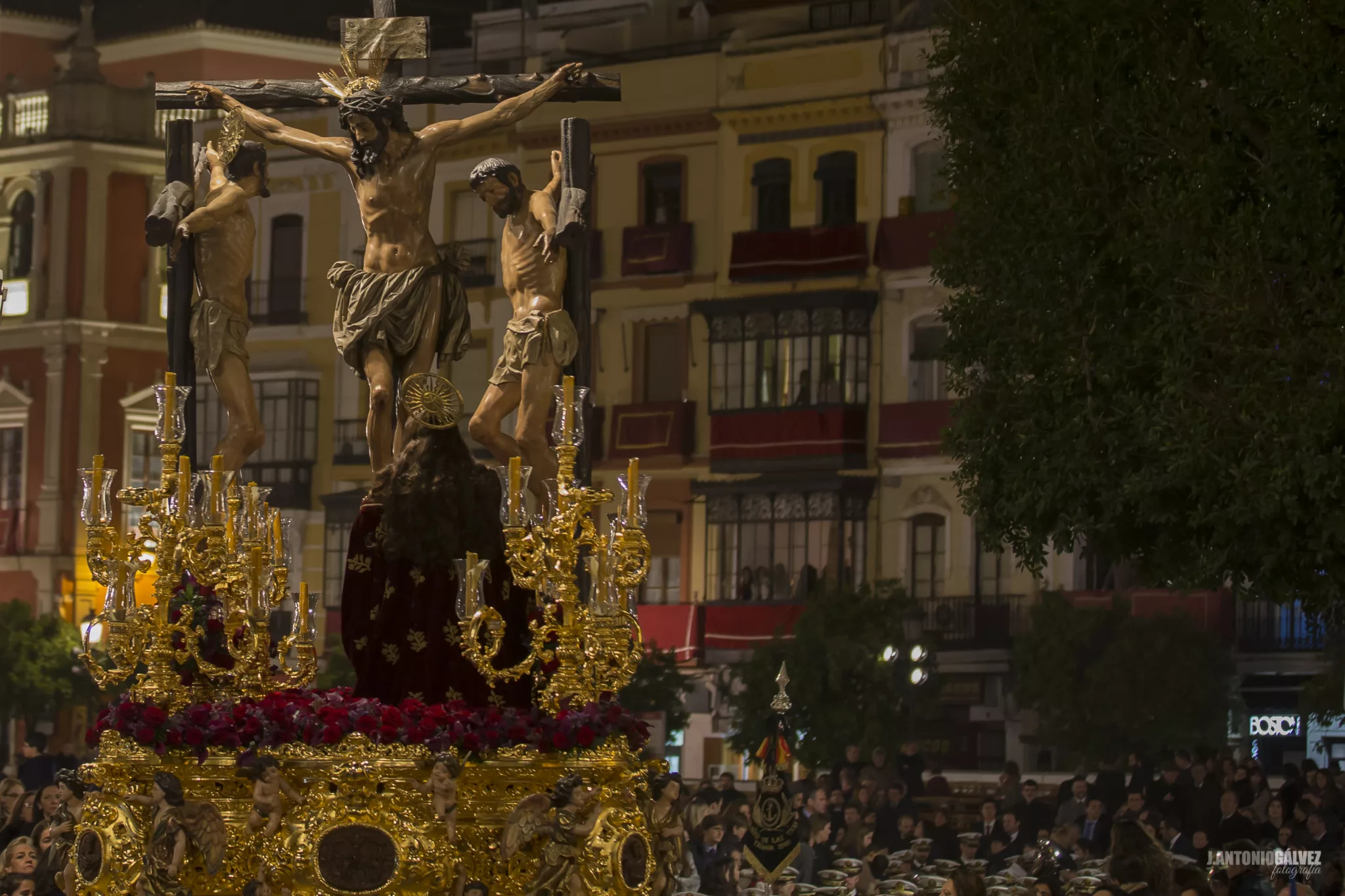 Montserrat, hermandad de la Semana Santa de Sevilla