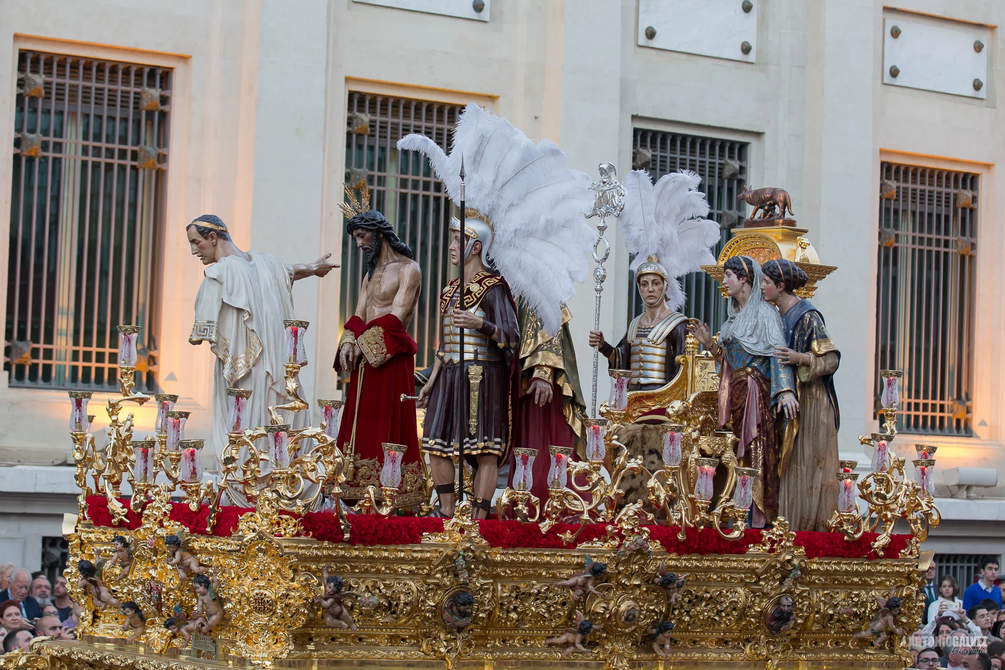 San Benito (Sevilla), hermandad de la Semana Santa de Sevilla