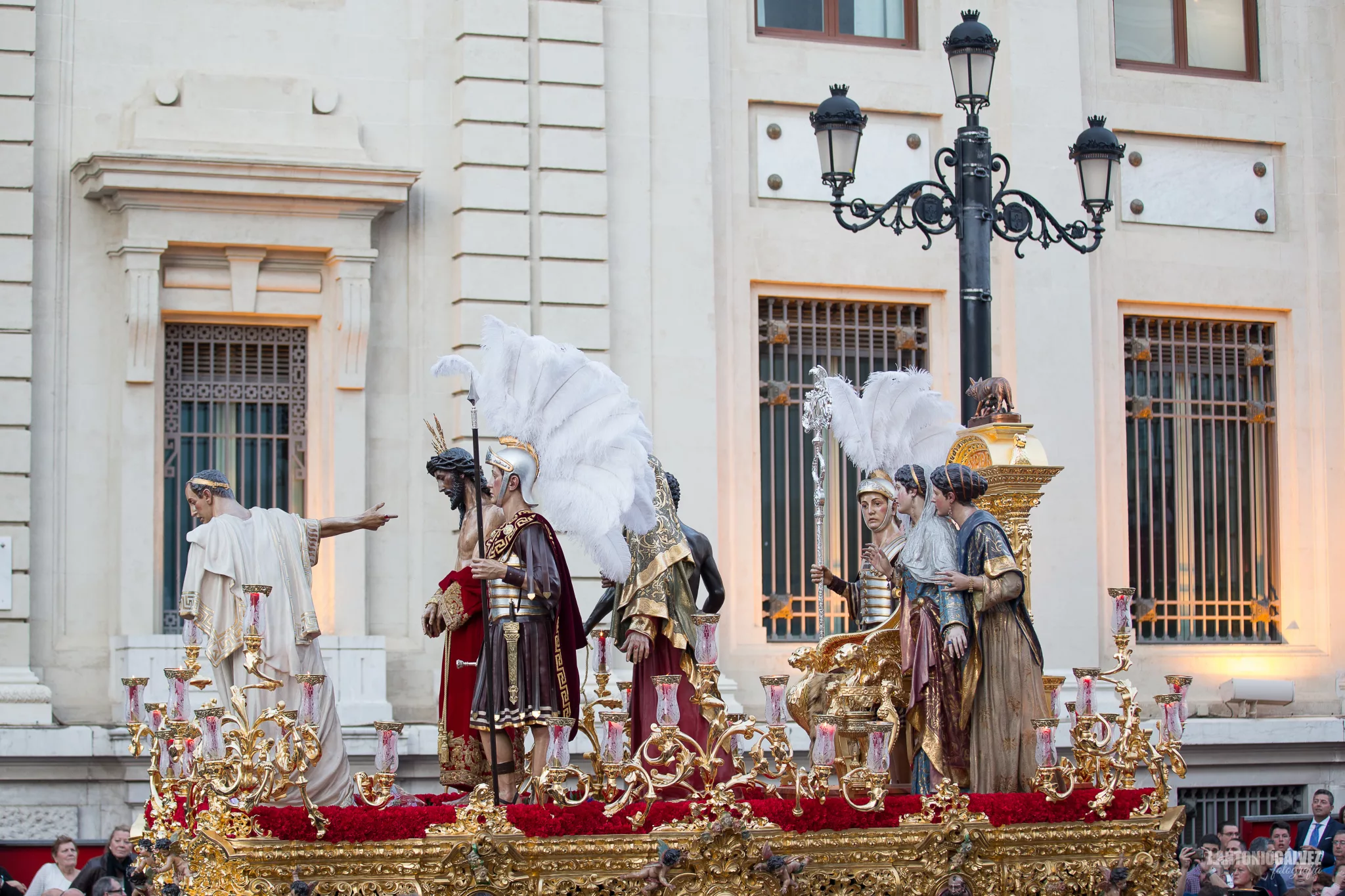 San Benito (Sevilla), hermandad de la Semana Santa de Sevilla